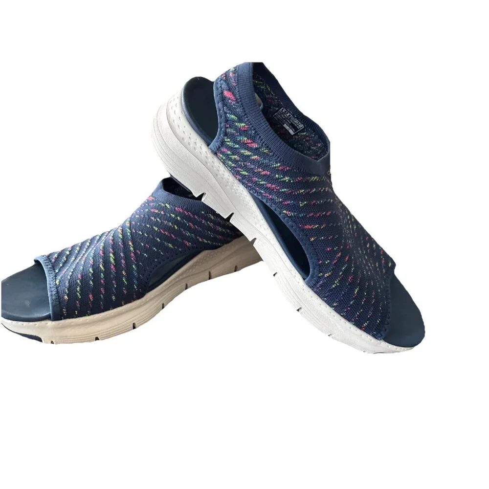 Skechers Womens Size 8 Catchy Wave Arch Fit Navy Blue Rainbow Knit Sandals